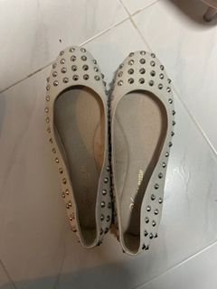 （分類：）位於 。 由 wanttttted 提交（商品編號 1142237855，圖片 1）。簡介： 。