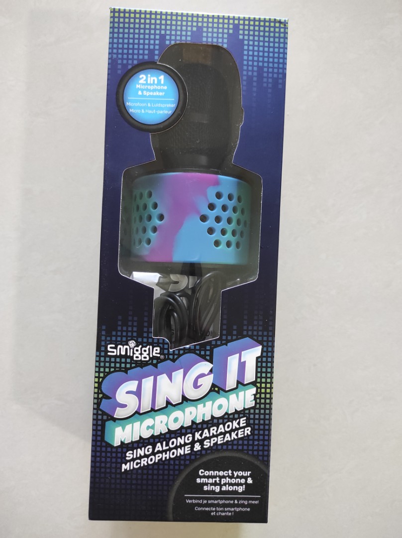 Smiggle store microphone speaker