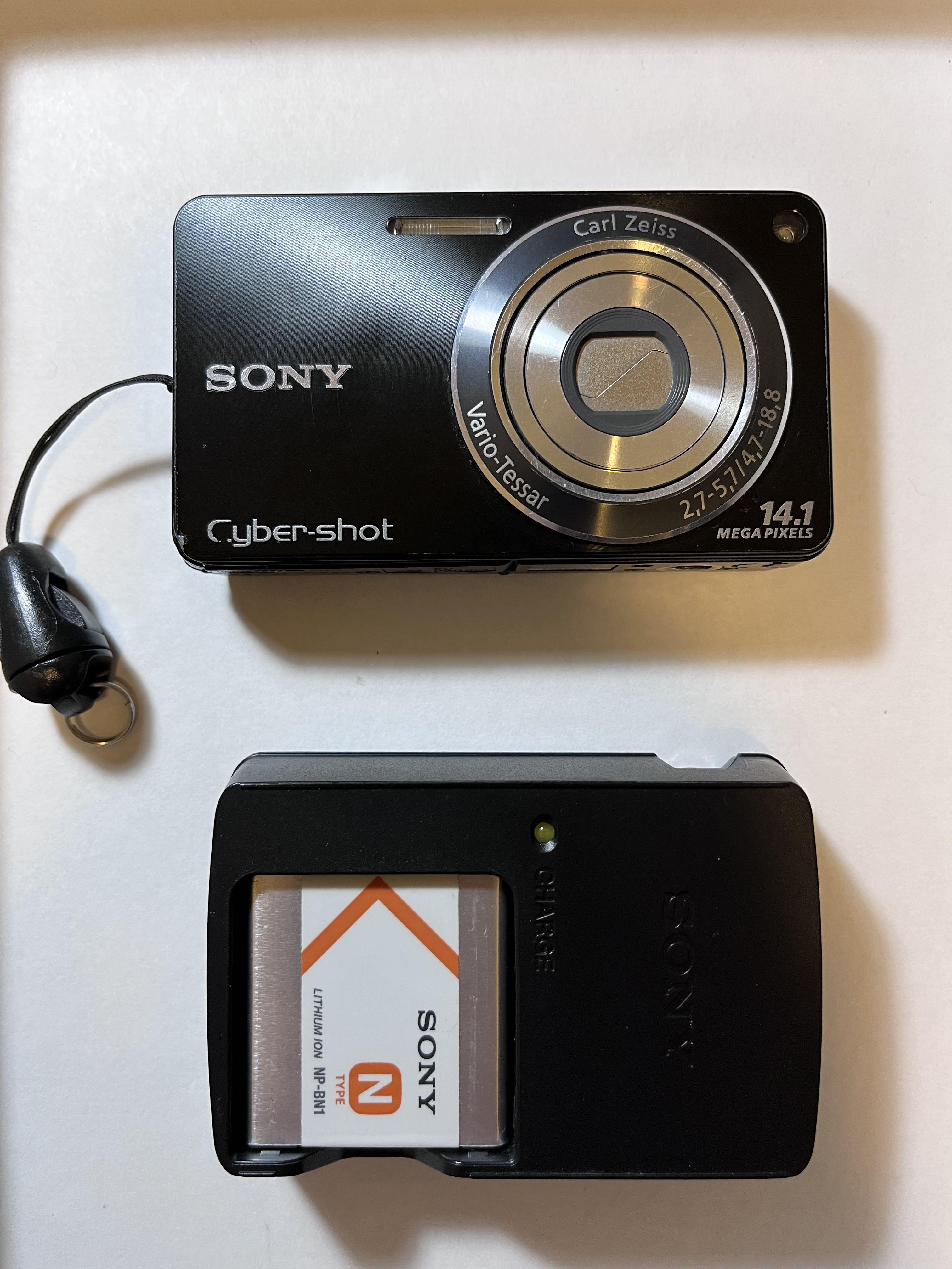  Sony Cyber-Shot DSC-W530 14.1 MP Digital Camera with Carl  Zeiss Vario-Tessar 4x Wide-Angle Optical Zoom Lens and 2.7-inch LCD (Black)  (OLD MODEL) : Point And Shoot Digital Cameras : Electronics