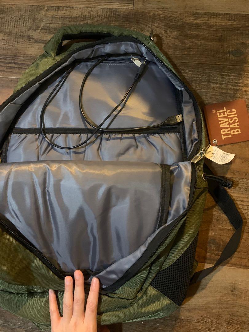 Travel Basic backpack Men s Fashion Bags Backpacks on Carousell