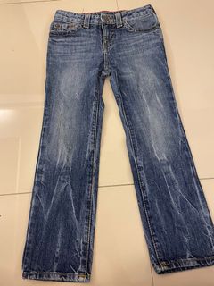 (Category: ) located in . Submitted by loveexpensive (Listing ID 1142122244, Image 1). Description: .