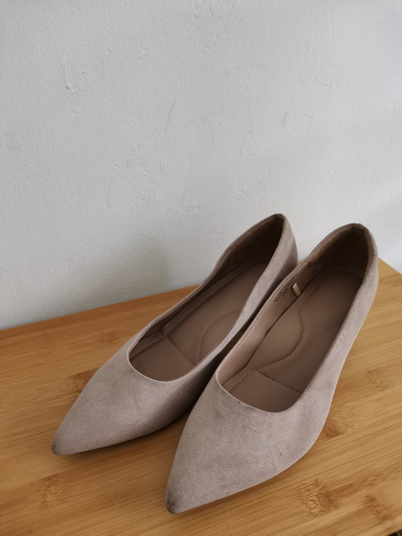 Uniqlo shop chunky heels