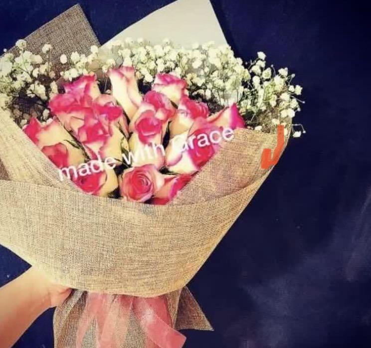 Valentines’ Day fresh flower bouquet Punggol, Hobbies & Toys