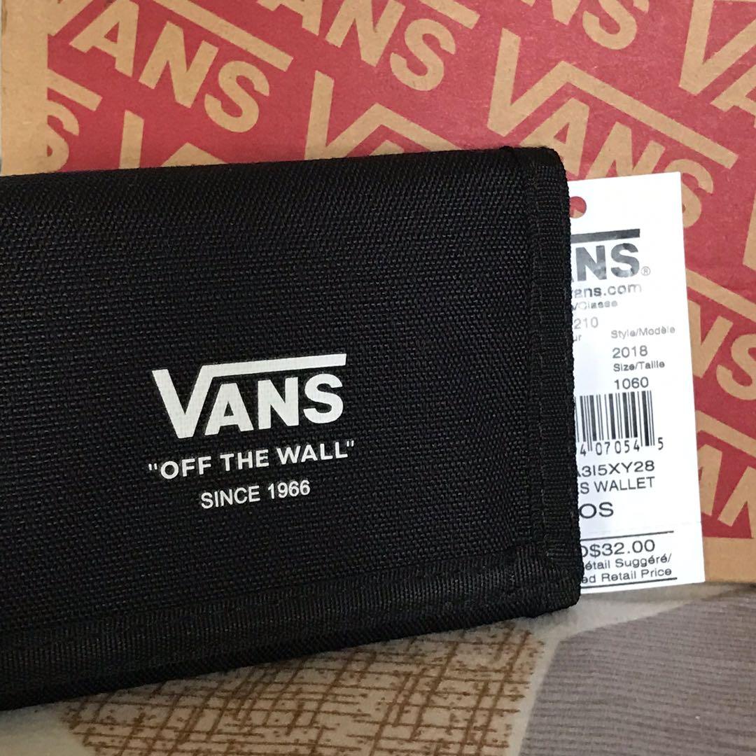 Vans wallet Men s Fashion Watches Accessories Wallets Card