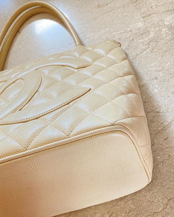 Like New*Chanel Medallion Tote Bag in cream beige, Women's Fashion, Bags &  Wallets, Shoulder Bags on Carousell