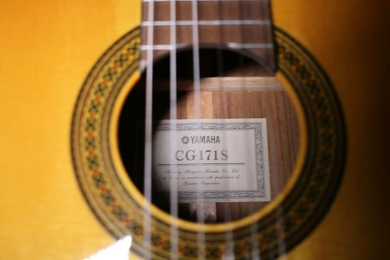 Yamaha discount cg171s price