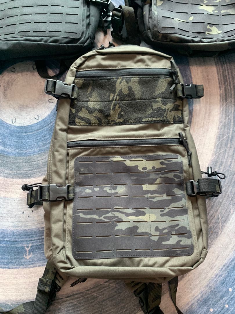 22L Day Pack LBT-8007A, 男裝, 袋, 背包- Carousell