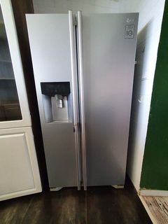 (Category: ) located in . Submitted by dianawh (Listing ID 1142372763, Image 1). Description: .