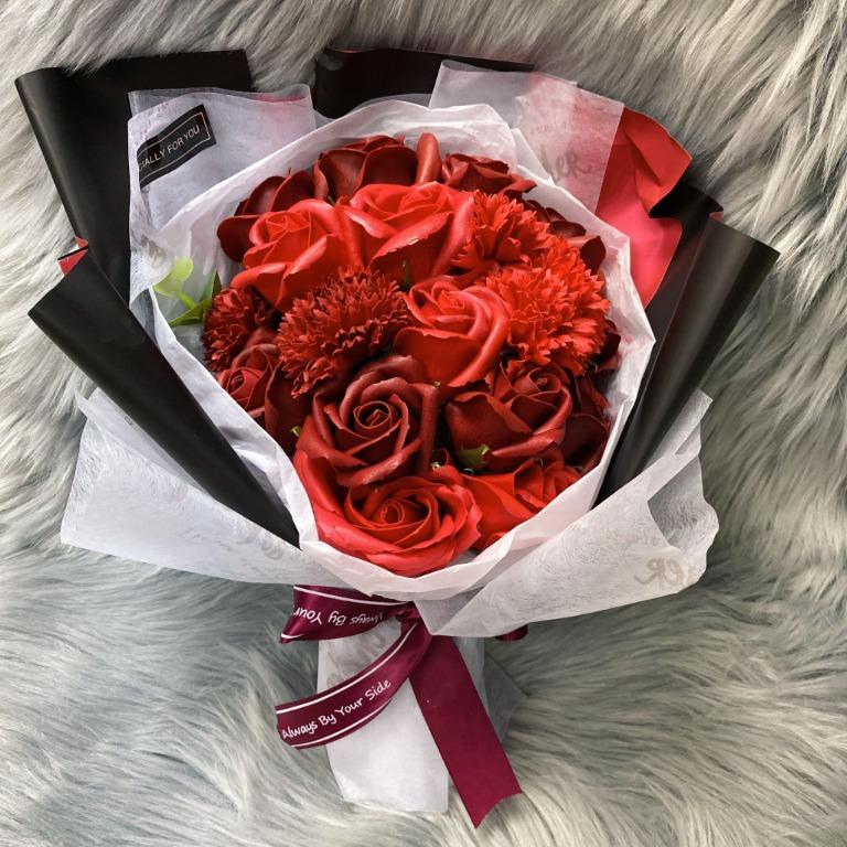 情人節花束 迷俯紅色花 面交 現貨 情人節禮物 香皂花束 2月14日可送貨 298 興趣及遊戲 手作 自家設計 文具及工藝 花