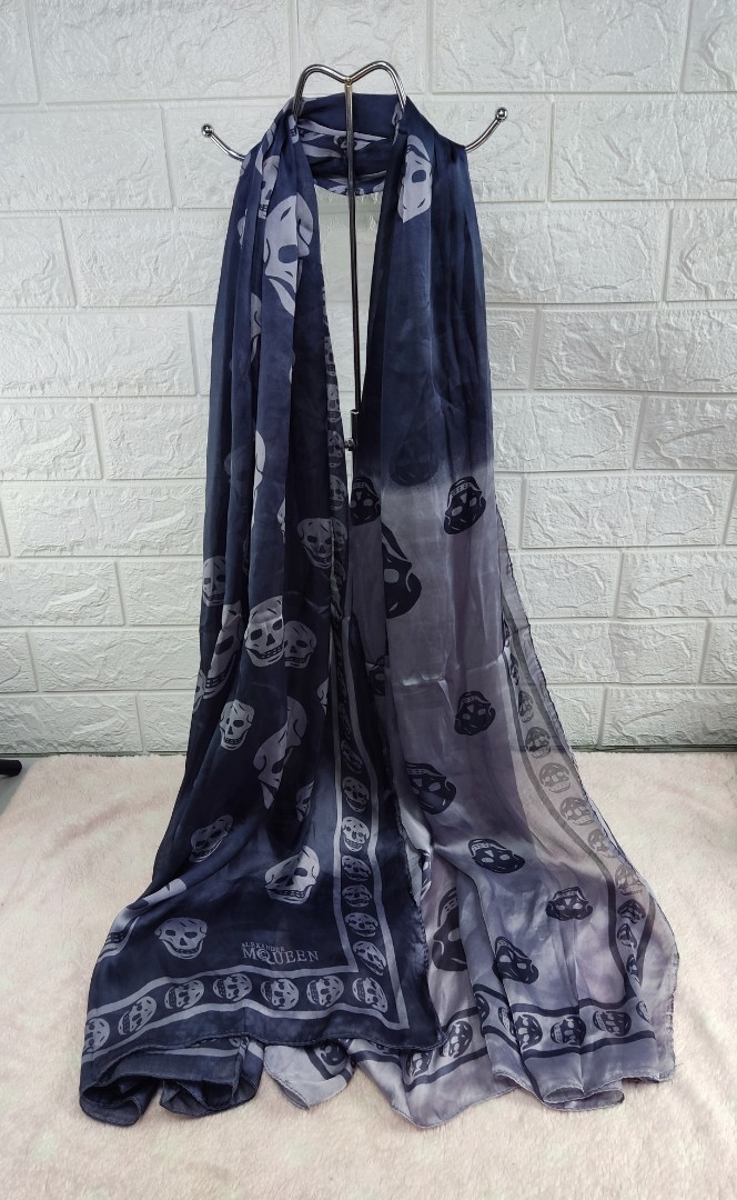 mcqueen shawl
