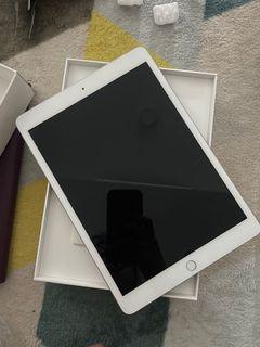 Apple iPad 10.2 gen8 128gb wifi+cellular