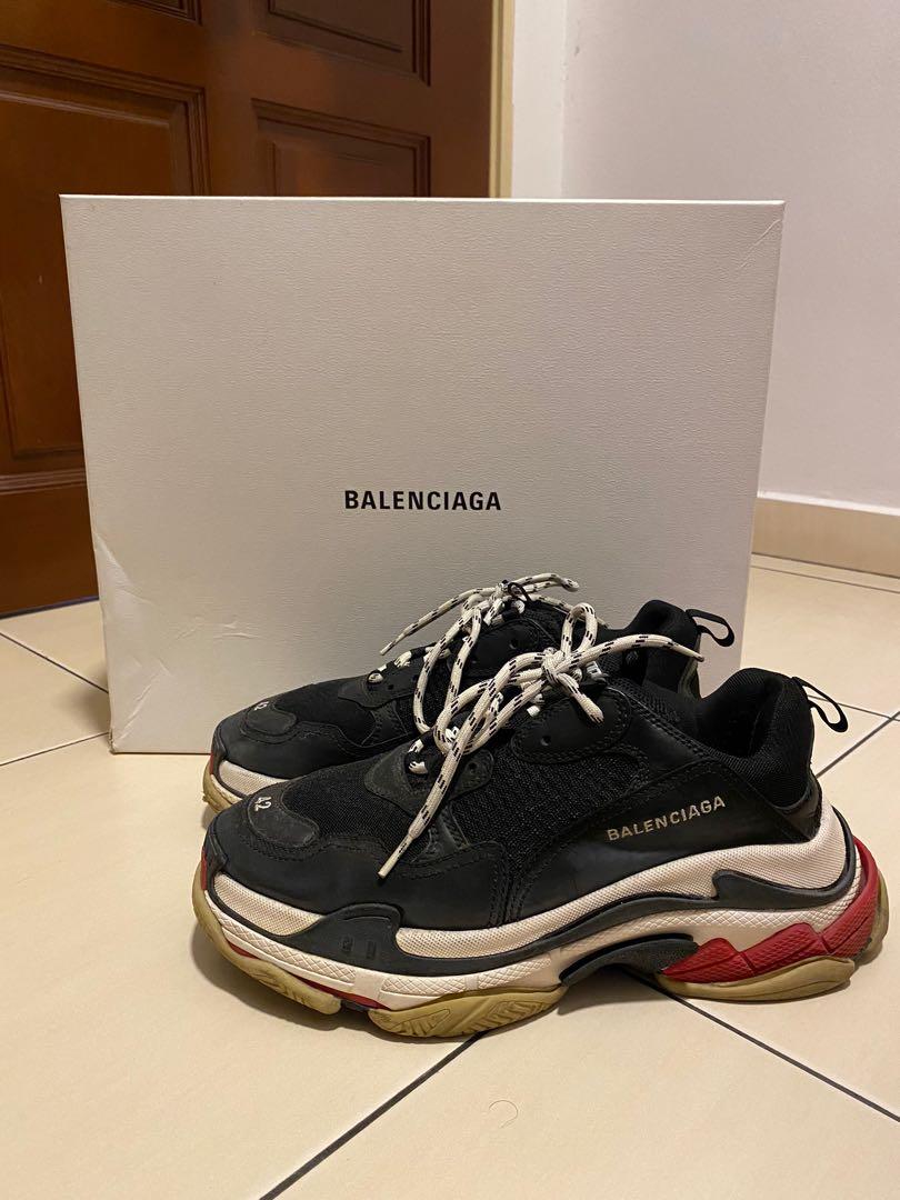 REC0162 BALENCIAGA TRIPLE S  OFF WHITE  UK 8  Sneakers ER