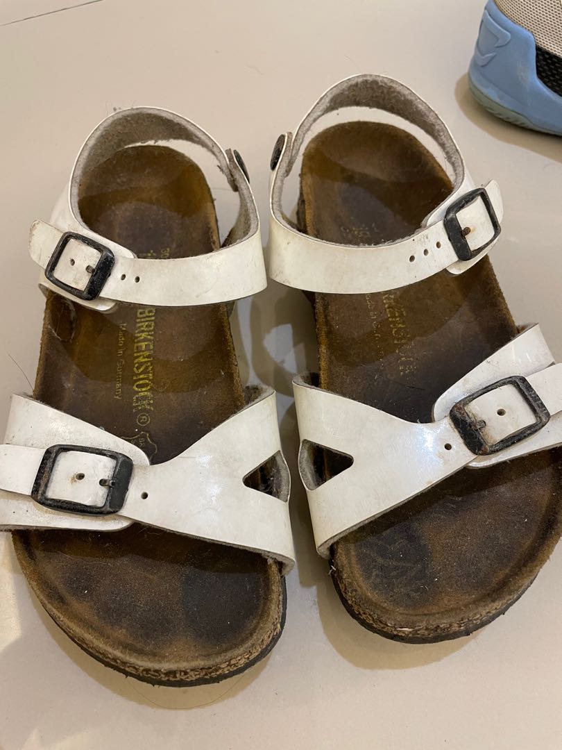 Birkenstock kids, Women's Fashion, Footwear, Sandals on Carousell