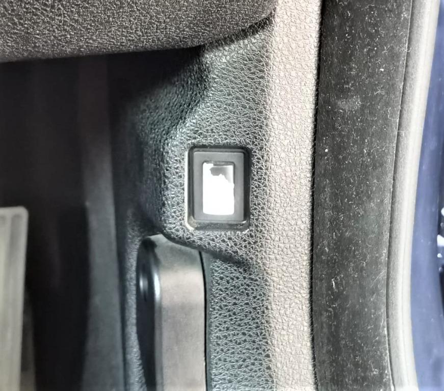 BMW BOOT RELEASE BUTTON REPLACEMENT, Car Accessories, Accessories on