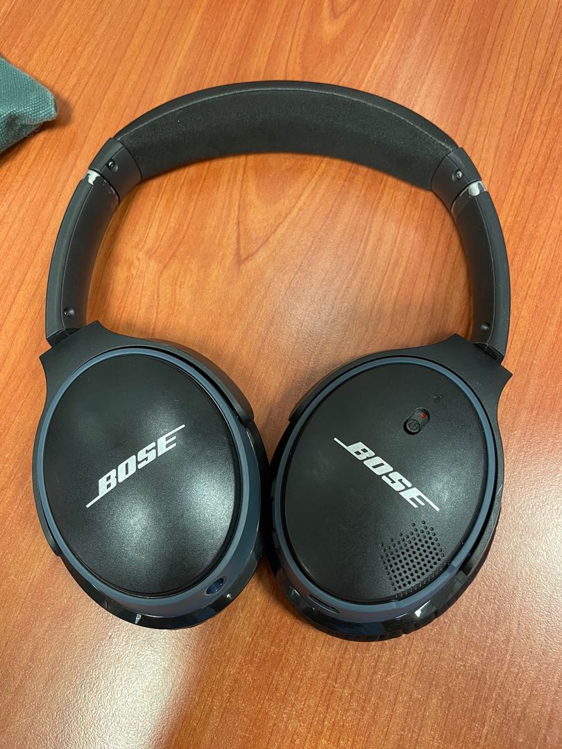 Bose headphones, Audio, Headphones & Headsets on Carousell