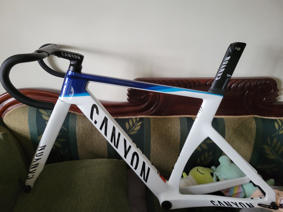 Canyon Aeroad CFR frameset S size, Sports Equipment, Bicycles  Parts,  Bicycles on Carousell