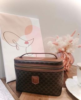（分類：）位於 。 由 whereiskhy 提交（商品編號 1142348705，圖片 1）。簡介： 。
