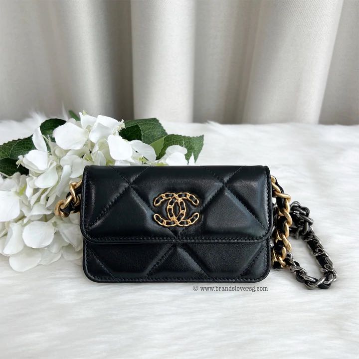 Chanel 19 Mini Clutch on Chain in Black Lambskin in 3 Tone HW, Luxury, Bags  & Wallets on Carousell