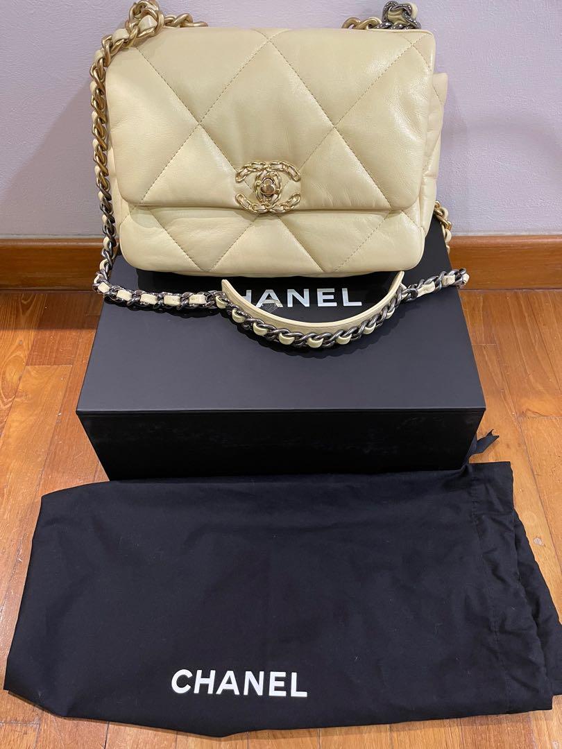 Chanel 19 small flap bag, Luxury, Bags & Wallets on Carousell