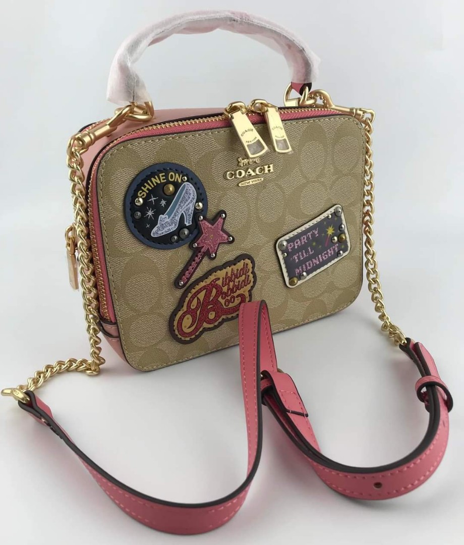 Coach Sling, Women's Fashion, Bags & Wallets, Crossbody Bags on Carousell