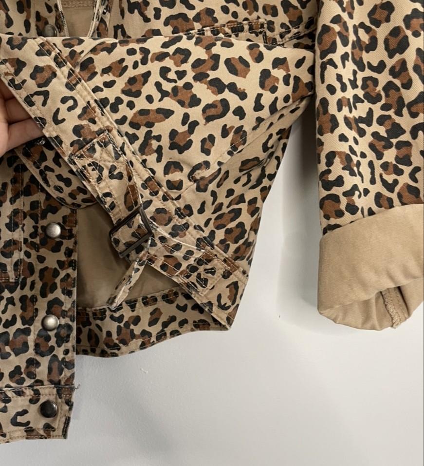Cotton on top leopard jacket
