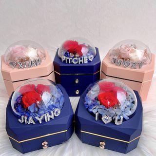 Customize 💖 Love Box 💝🌷 Christmas Day Anniversary Wedding Jewelry Storage Box Birthday Eternal  Preserved Flower Bouquet Graduation Monthsary Glass Dome Globe LED Fairy light Courier Jewellery Rainbow Roses Hydrangea Carnation Baby Breath Personalise
