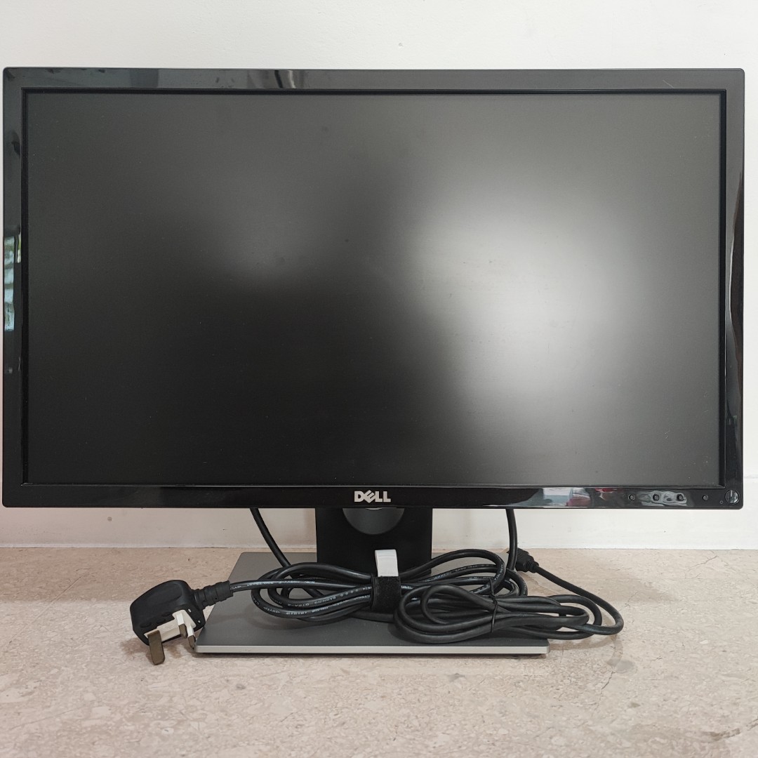 Dell 24 Inch 1920 x 1080p 60FPS Monitor, Computers & Tech, Parts ...