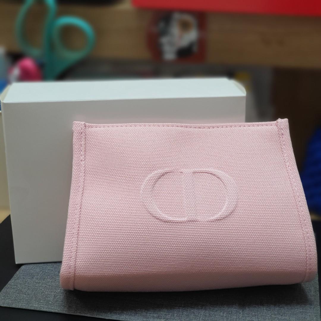 Dior pouch hot sale