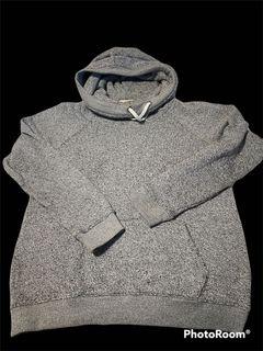 Garage sweater L