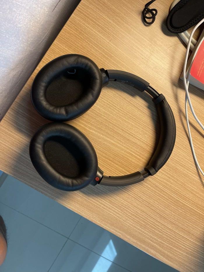 Headphone Sony headset wh1000xm4 harga nett. Kondisi Bekas VNDS