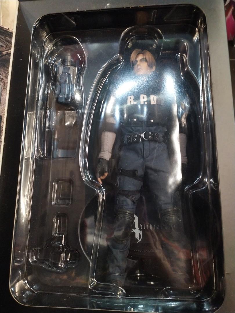 HOT TOYS VIDEO GAME MASTERPIECE BLISTER STYLE BIOHAZARD LEON S. KENNEDY