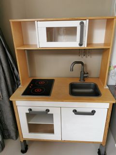 (Category: ) located in . Submitted by mich1985 (Listing ID 1142362093, Image 1). Description: .