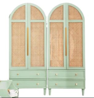 (Category: ) located in . Submitted by lafloriahomedecor (Listing ID 1142445801, Image 1). Description: .