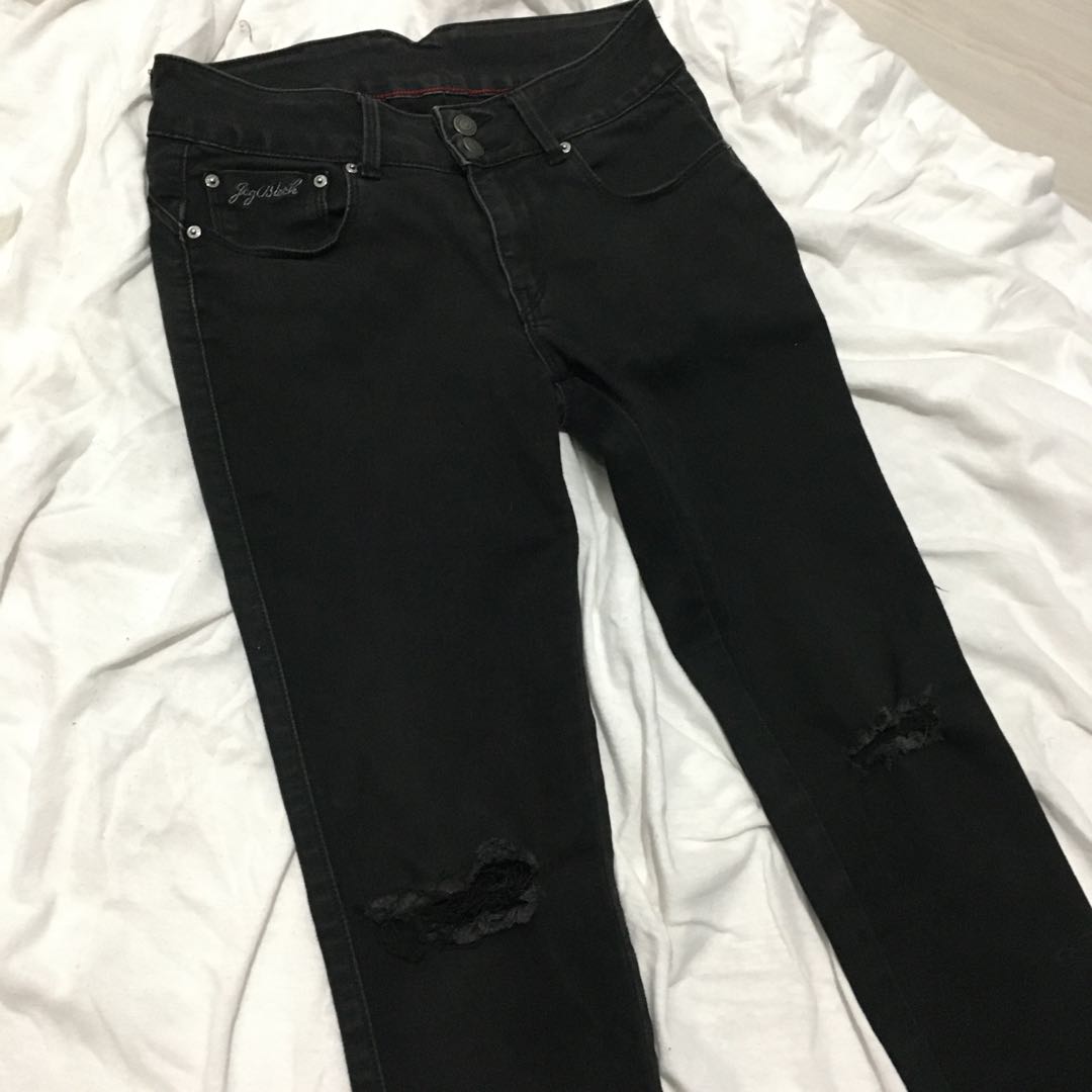 Jag Ripped Jeans, Women's Fashion, Bottoms, Jeans on Carousell