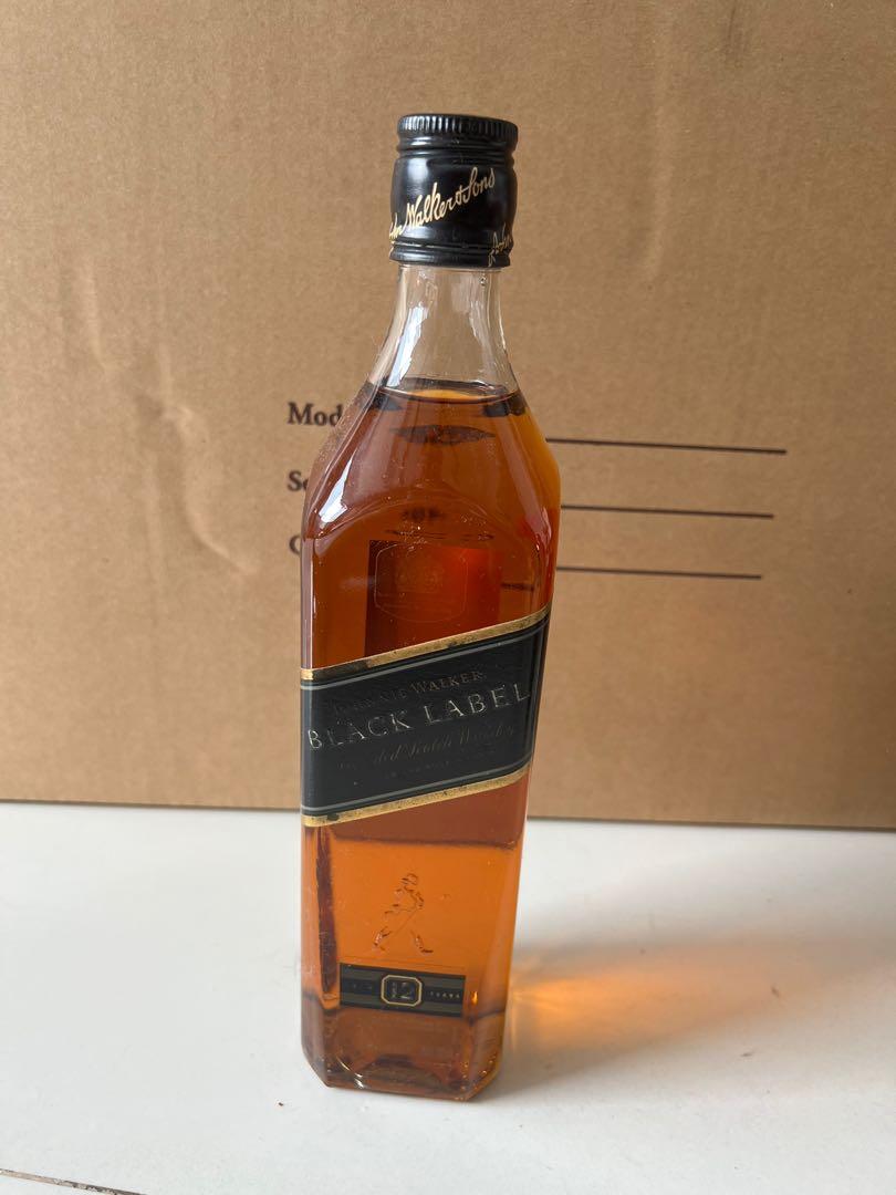 Johnny walker black label Dewar's white label, Food & Drinks ...