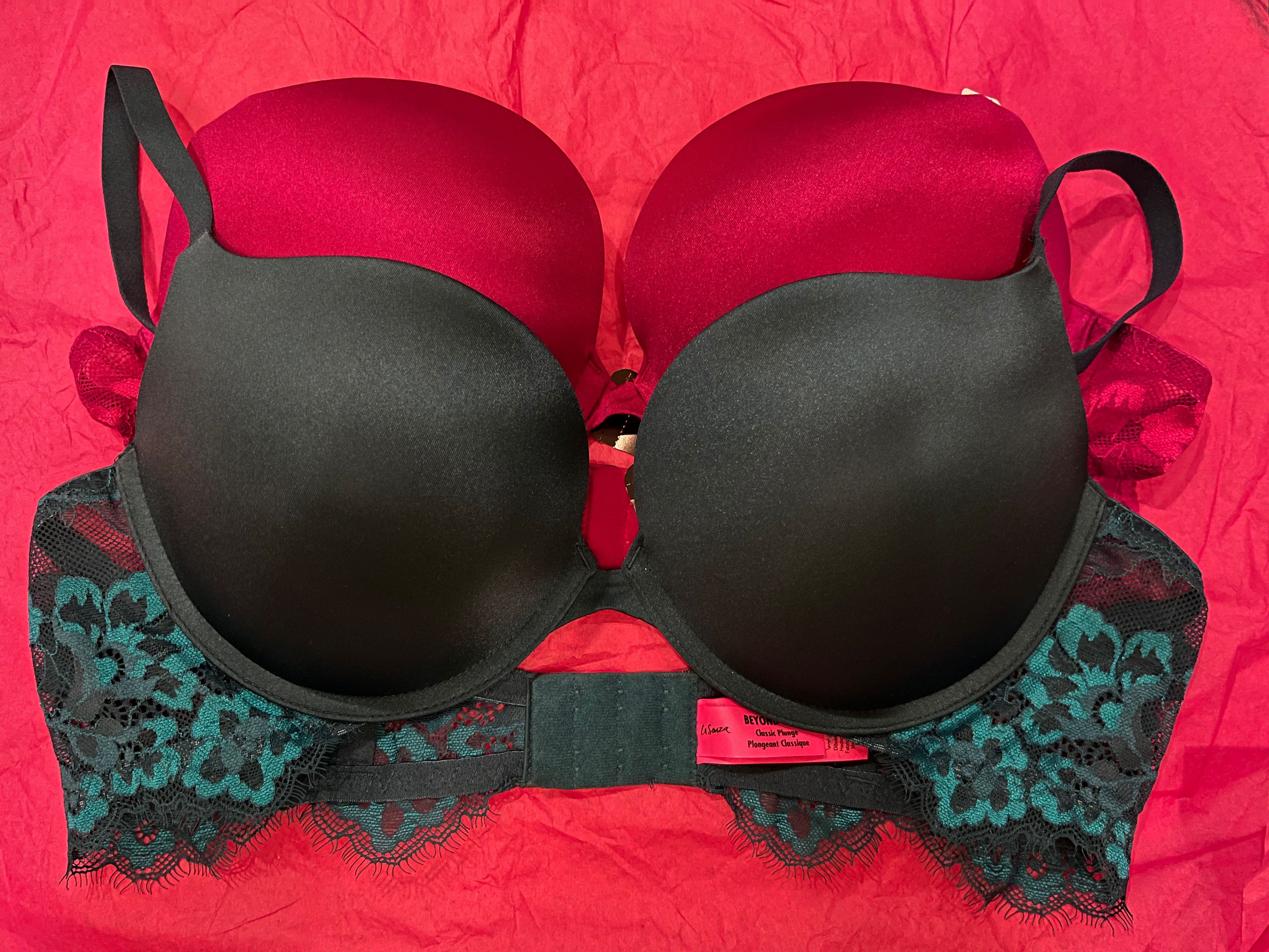 La Senza Beyond Sexy Ultimate Plunge Black and Gold Lace Bra Size undefined  - $36 - From Lou