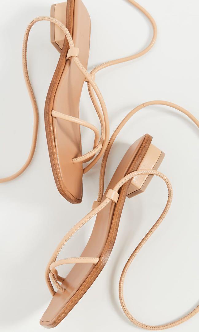Loq online ara sandals