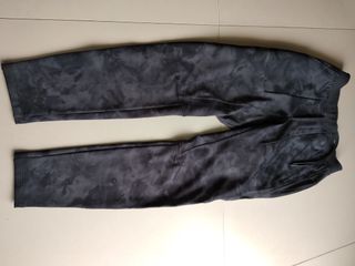 （分類：）位於 。 由 beats0412 提交（商品編號 1142387563，圖片 1）。簡介： 。