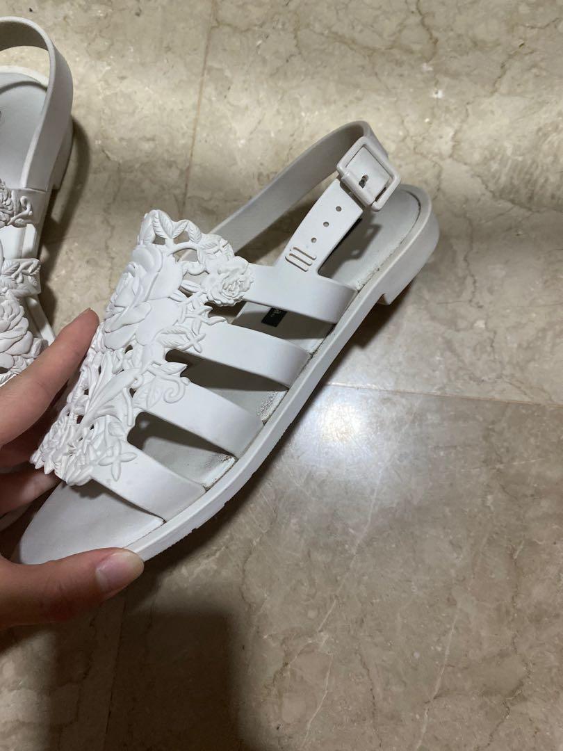 White floral sandals deals