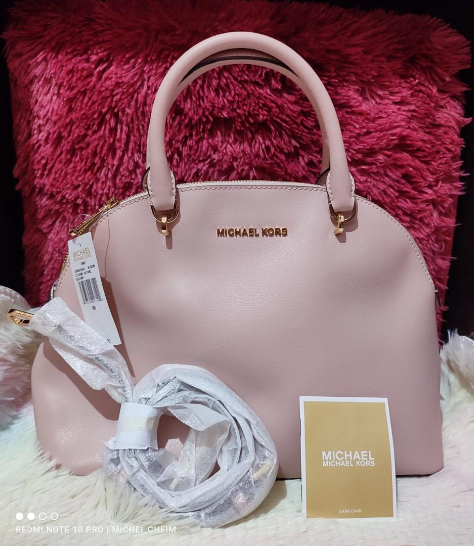 BRAND NEW) MICHAEL KORS EMMY DOME SAFFIANO LEATHER BAG WITH STRAP, Luxury,  Bags & Wallets on Carousell