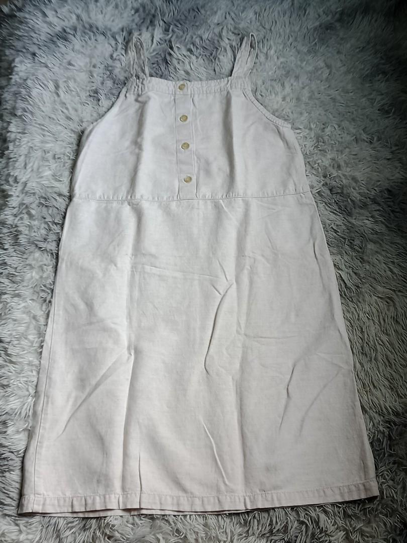 Off White linen Sleeveless Dress (Category: Dresses) located in Quezon City. Submitted by yellowcorner_store (Listing ID 1142382752, Image 1). Description: size: m-l measurements: length - 35.5" waist - 40" bust - 37.5".
