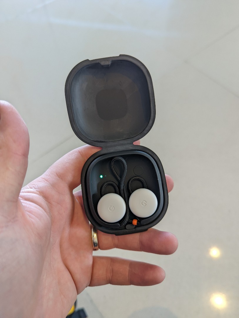 Pixel Buds Gen 1 Original, 音響器材, 頭戴式/罩耳式耳機 - Carousell