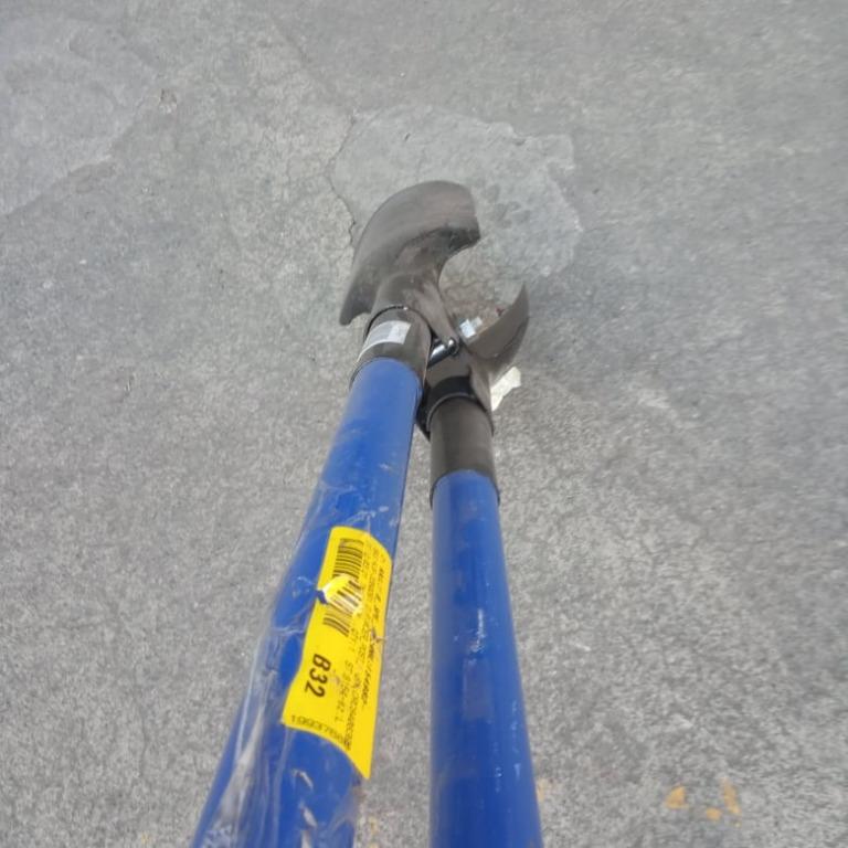POST HOLE DIGGER SPEARS AND JACKSON, Commercial & Industrial
