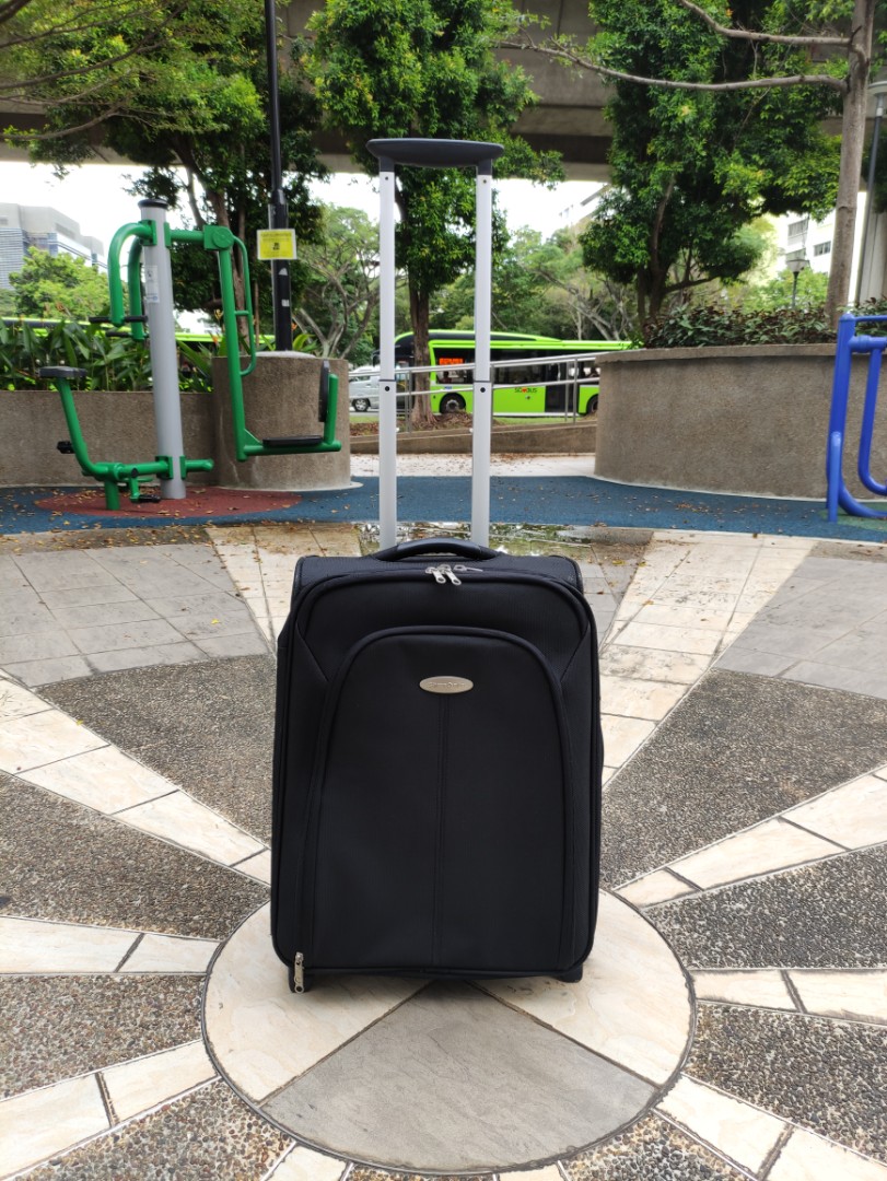Samsonite 19 sale inch carry on