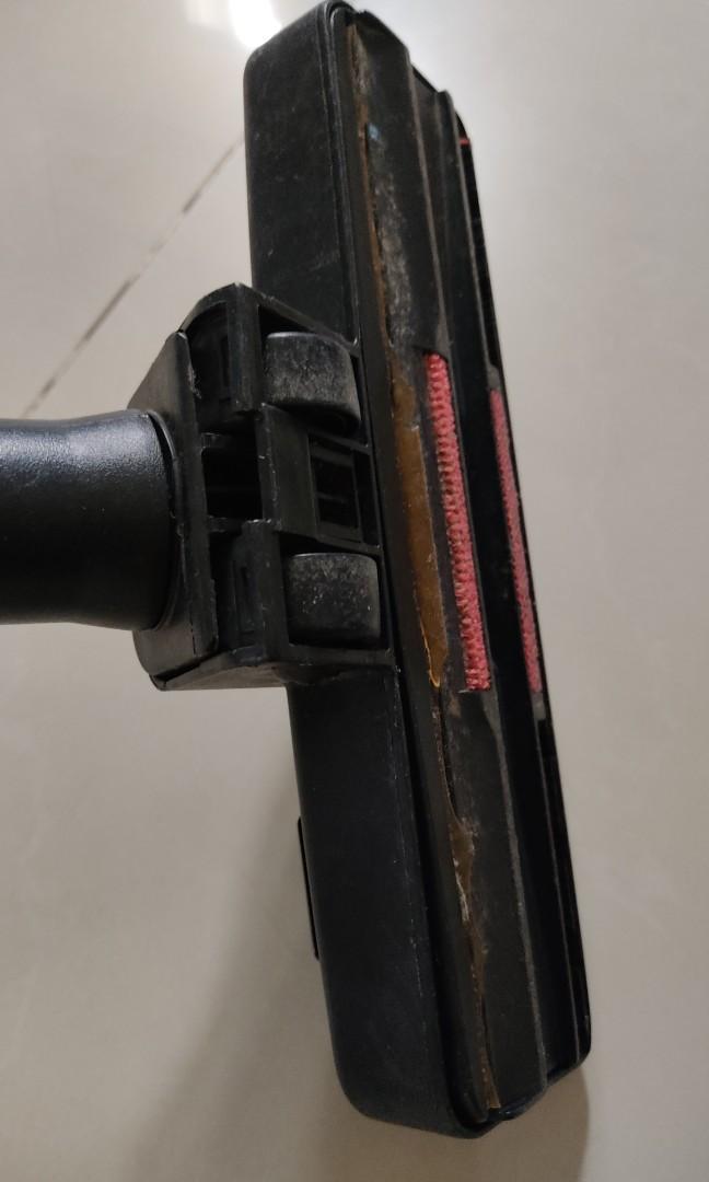 SAMSUNG Vacuum cleaner 2000w, TV & Home Appliances, Vacuum Cleaner