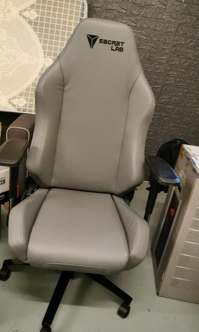 secretlab grey omega 2020 refurbished