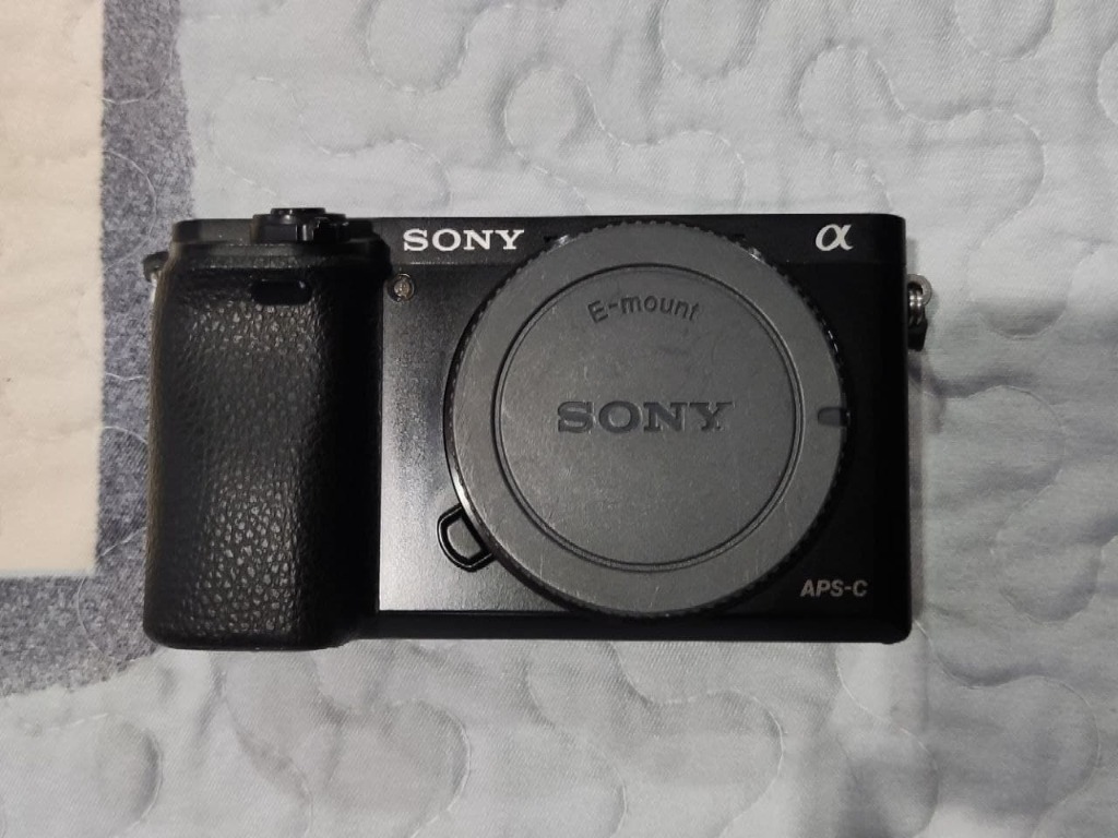 Sony a6000 shop used