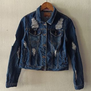 (Category: ) located in . Submitted by zrsse (Listing ID 1142484127, Image 1). Description: .