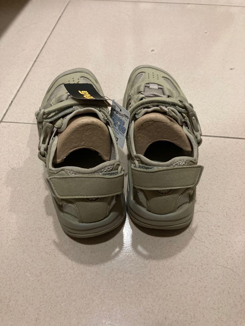 teva omnium faux suede