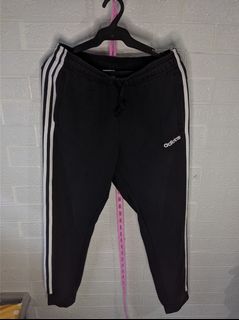 (Category: ) located in . Submitted by thriftclothes (Listing ID 1142358117, Image 1). Description: .